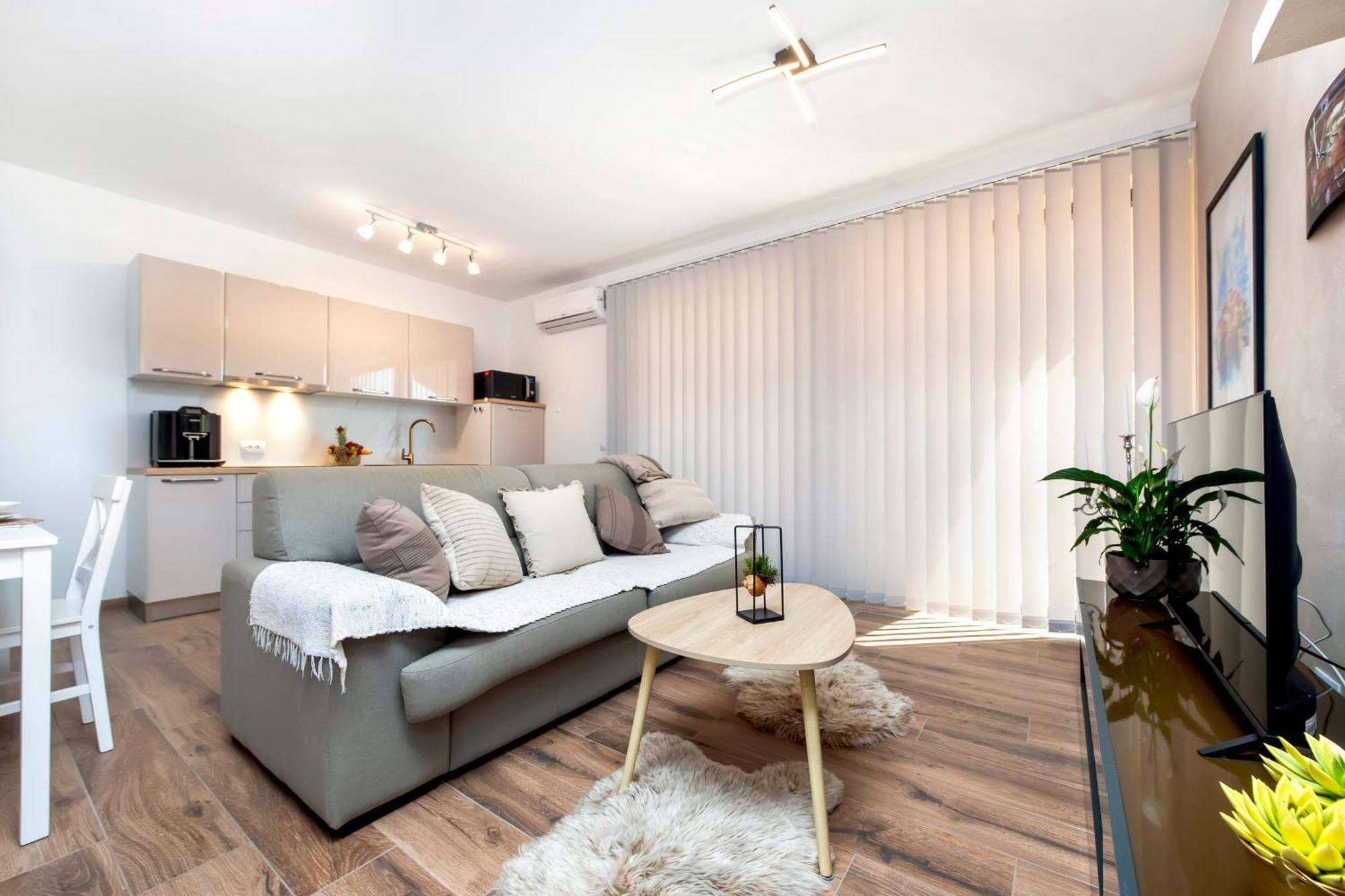 Apartman Lorena Ровінь Екстер'єр фото