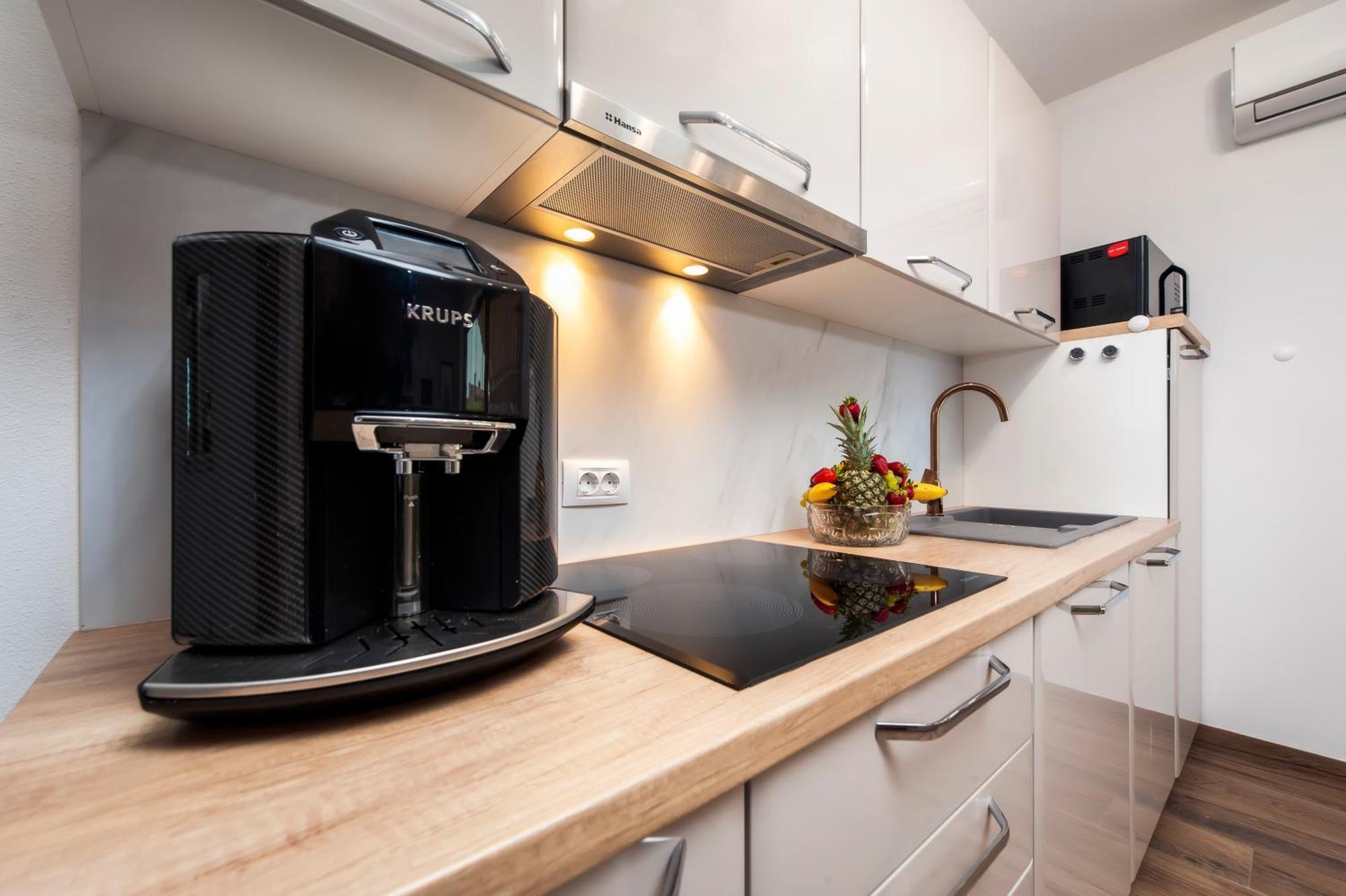 Apartman Lorena Ровінь Екстер'єр фото